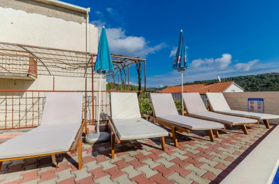 Apartmán Střední Dalmácie - Okrug Gornji DA 3318 N1