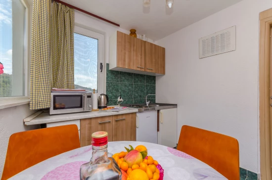 Apartmán Střední Dalmácie - Okrug Gornji DA 3318 N1