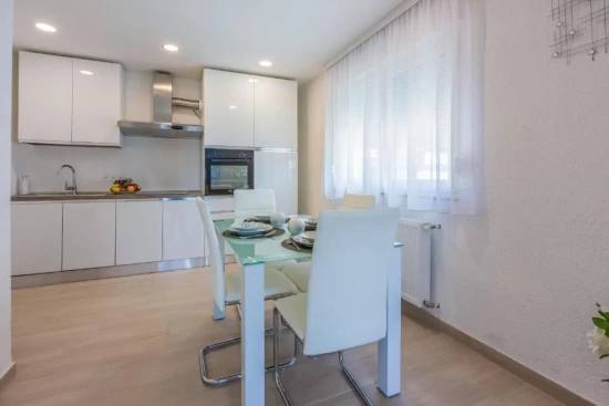 Apartmán Kvarner - Crikvenica KV 2068 N1