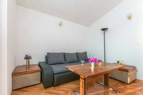 Apartmán Střední Dalmácie - Pisak DA 2311 N1