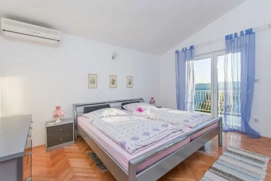 Apartmán Střední Dalmácie - Pisak DA 2311 N1