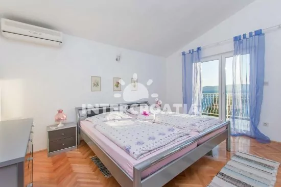 Apartmán Střední Dalmácie - Pisak DA 2311 N1