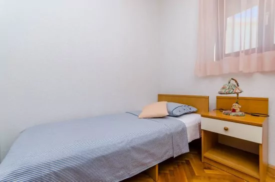 Apartmán Střední Dalmácie - Okrug Gornji DA 3319 N2