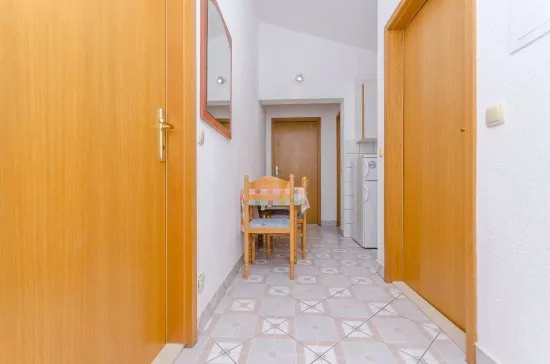 Apartmán Střední Dalmácie - Okrug Gornji DA 3320 N3