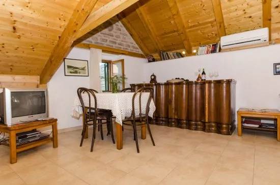 Apartmán Ostrov Hvar - Vrboska OS 2008 N3