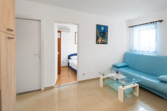 Apartmán Severní Dalmácie - Tribunj (Vodice) DA 4161 N1