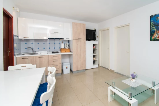 Apartmán Severní Dalmácie - Tribunj (Vodice) DA 4161 N1