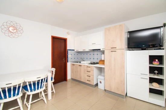 Apartmán Severní Dalmácie - Tribunj (Vodice) DA 4161 N1