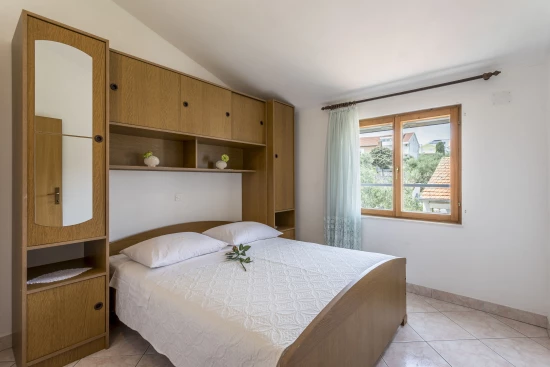 Apartmán Střední Dalmácie - Okrug Gornji DA 3325 N3