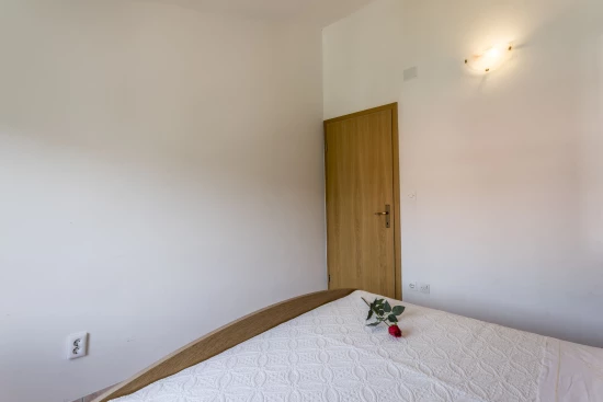 Apartmán Střední Dalmácie - Okrug Gornji DA 3325 N3