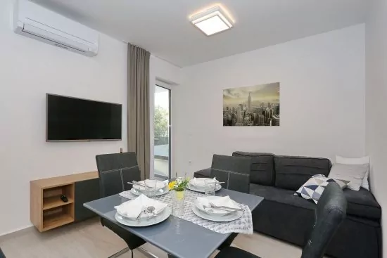 Apartmán Severní Dalmácie - Biograd na Moru DA 4734 N1